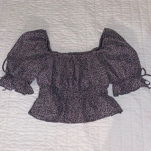 H&M Floral Puff Sleeve Crop Top